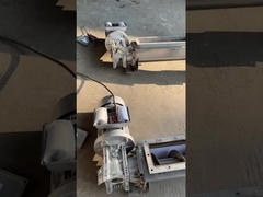 Transporteur à vis en acier inoxydable de taille personnalisée pour la manutention des matériaux