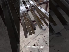 Transporteur à lames spirales en acier inoxydable laminé à froid sans arbre avec assemblage de roulement central