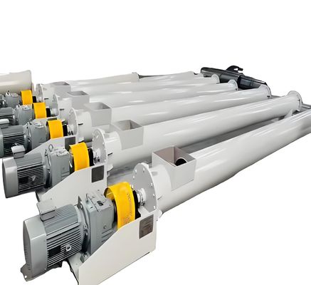 Un bon prix. Transporteur à vis en acier inoxydable résistant à la corrosion avec une longueur personnalisable pour le flux de matériaux industriels en ligne