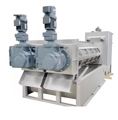 Un bon prix. Combinaison d'une machine d'empilage à double hélice à haut rendement et d'un équipement de déshydratation des boues pour le traitement des eaux usées en ligne