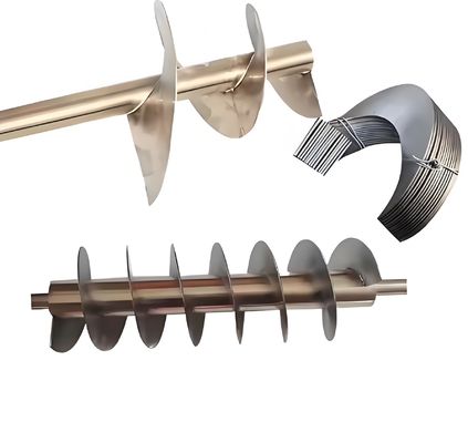 Un bon prix. Blade spirale laminée à froid continue résistante à l'abrasion en acier inoxydable 304 pour les systèmes de convoyeurs en ligne